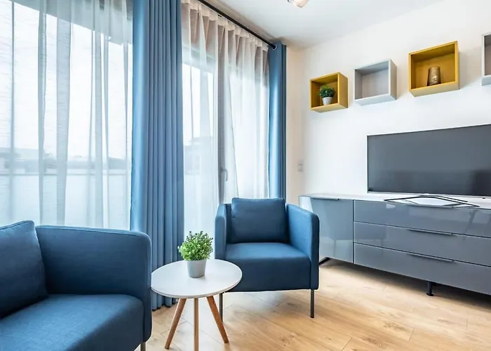 Διαμέρισμα Brand New Flat
